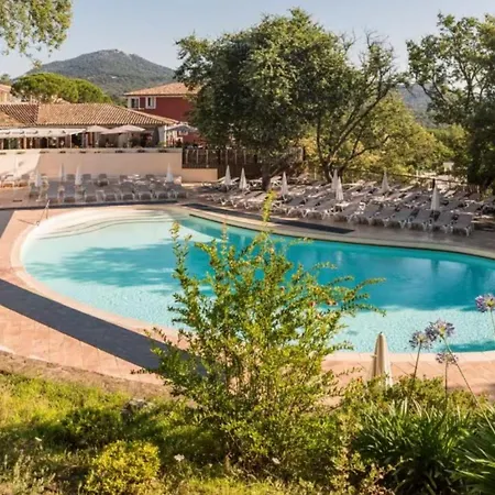 Vue Restanques Golfe St Tropez 2 Chambres 6 Personnes Grimaud